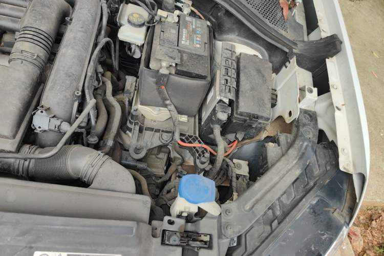 Used Volkswagen Tayron 2020 280TSI Two-Wheel Drive Luxury Connect Edition Engine Bay Left