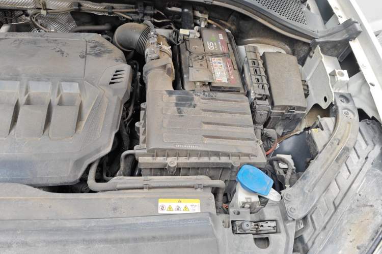 Used Volkswagen Tayron 2020 330TSI Two-Wheel Drive Luxury Smart Connectivity Version Engine Bay Left