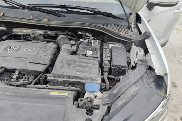 Used Volkswagen Tayron 2020 380TSI All-Wheel Drive R-Line Connected Version Engine Bay Left