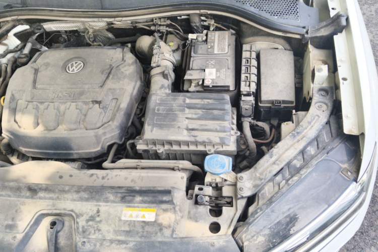 Used Volkswagen Tayron 2020 330TSI Two-Wheel Drive Luxury Smart Connectivity Version Engine Bay Left