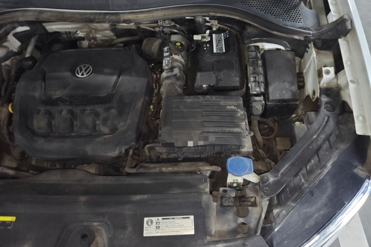Used Volkswagen Tayron 2020 330TSI Two-Wheel Drive Luxury Smart Connectivity Version Engine Bay Left