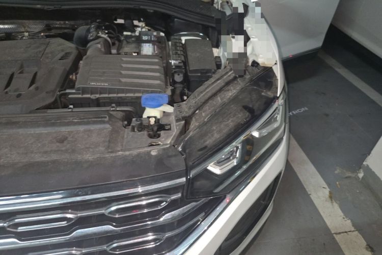 Used Volkswagen Tayron 2020 330TSI Two-Wheel Drive Luxury Connected Pro Edition Engine Bay Left