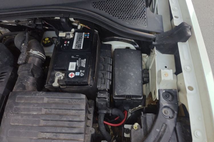 Used Volkswagen Tayron 2020 330TSI Two-Wheel Drive Luxury Smart Connectivity Version Engine Bay Left