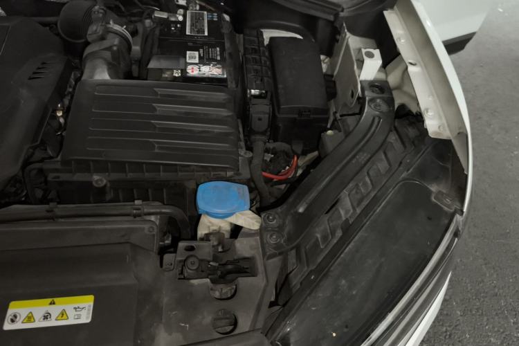 Used Volkswagen Tayron 2020 330TSI Two-Wheel Drive Luxury Smart Connectivity Version Engine Bay Left