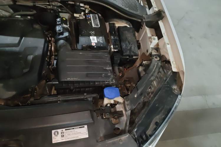 Used Volkswagen Tayron 2020 330TSI Two-Wheel Drive Luxury Smart Connectivity Version Engine Bay Left