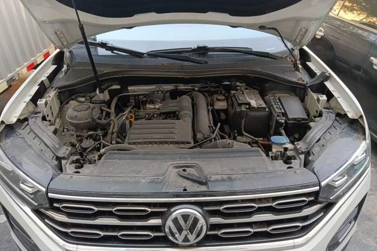 Used Volkswagen Tayron 2020 280TSI Two-Wheel Drive Comfort Connect Edition Engine Bay