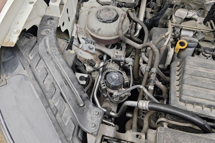 Used Volkswagen Tayron 2020 280TSI Two-Wheel Drive Luxury Connect Edition Engine Bay Right