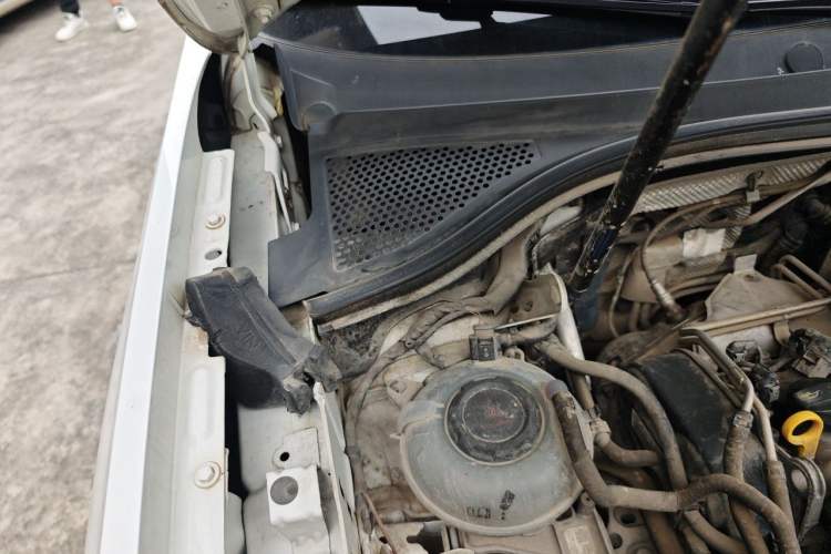 Used Volkswagen Tayron 2020 280TSI Two-Wheel Drive Luxury Connect Edition Engine Bay Right