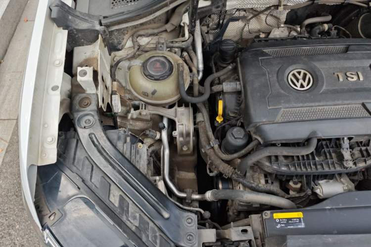 Used Volkswagen Tayron 2020 380TSI Four-Wheel Drive Luxury Connect Pro Edition Engine Bay Right