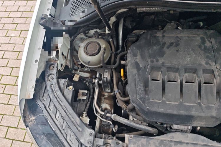 Used Volkswagen Tayron 2020 330TSI Two-Wheel Drive Luxury Smart Connectivity Version Engine Bay Right