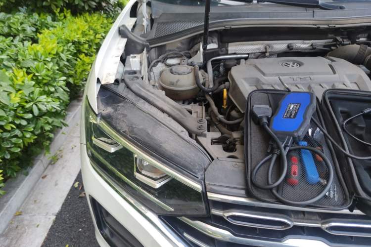 Used Volkswagen Tayron 2020 330TSI Two-Wheel Drive Luxury Smart Connectivity Version Engine Bay Right
