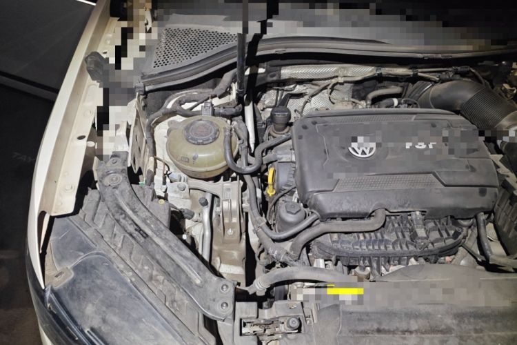 Used Volkswagen Tayron 2020 380TSI All-Wheel Drive R-Line Connected Version Engine Bay Right