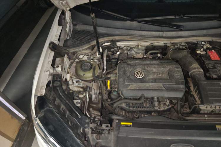 Used Volkswagen Tayron 2020 380TSI All-Wheel Drive R-Line Connected Version Engine Bay Right