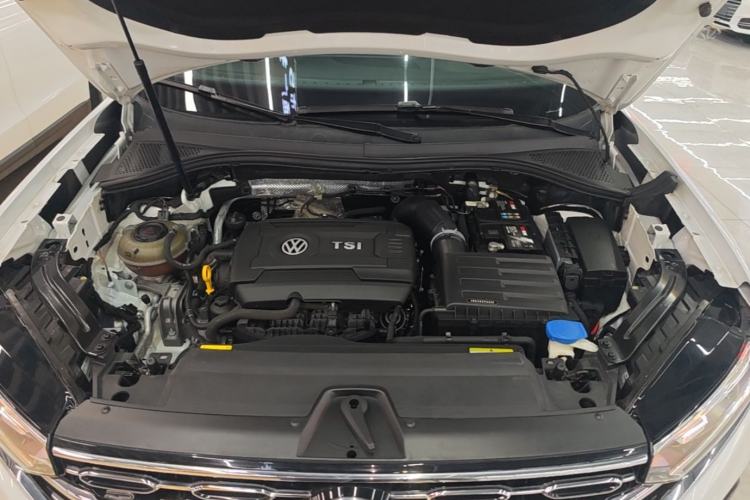 Used Volkswagen Tayron 2020 380TSI All-Wheel Drive R-Line Connected Version Engine Bay