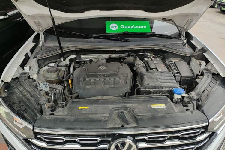 Used Volkswagen Tayron 2020 330TSI Two-Wheel Drive Luxury Smart Connectivity Version Engine Bay