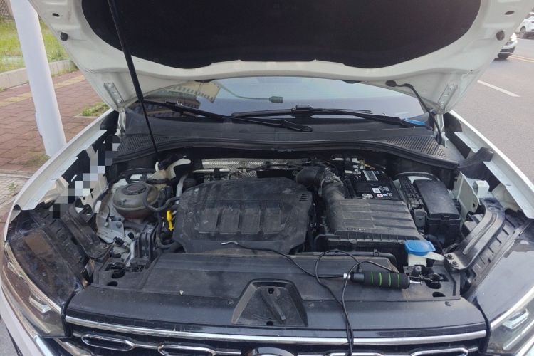 Used Volkswagen Tayron 2020 330TSI Two-Wheel Drive Luxury Smart Connectivity Version Engine Bay