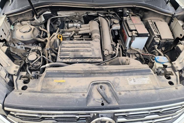 Used Volkswagen Tayron 2020 280TSI Two-Wheel Drive Luxury Connect Edition Engine Bay