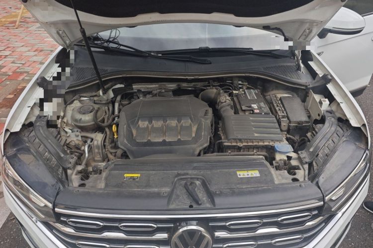 Used Volkswagen Tayron 2020 330TSI Two-Wheel Drive Luxury Connected Pro Edition Engine Bay