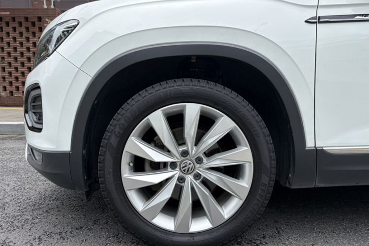 Used Volkswagen Tayron 2020 330TSI Two-Wheel Drive Luxury Smart Connectivity Version Exterior 3