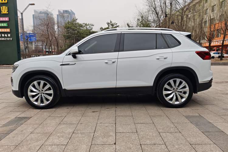 Used Volkswagen Tayron 2020 330TSI Two-Wheel Drive Luxury Connected Pro Edition Exterior 3