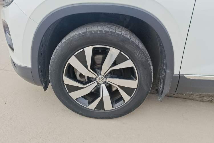 Used Volkswagen Tayron 2020 330TSI Two-Wheel Drive Luxury Smart Connectivity Version Exterior 4