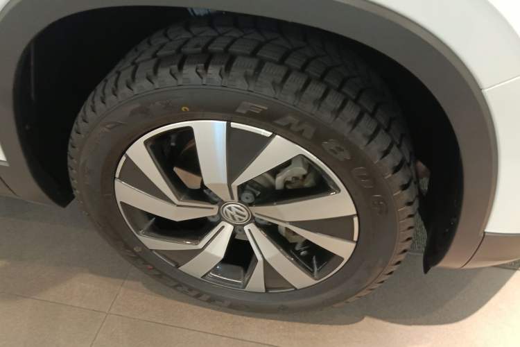 Used Volkswagen Tayron 2020 330TSI Two-Wheel Drive Luxury Smart Connectivity Version Exterior 4