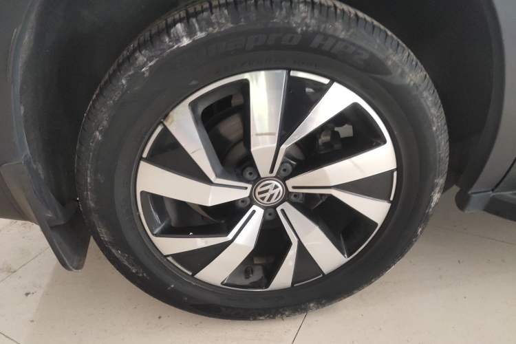 Used Volkswagen Tayron 2020 280TSI Two-Wheel Drive Luxury Connect Edition Exterior 5