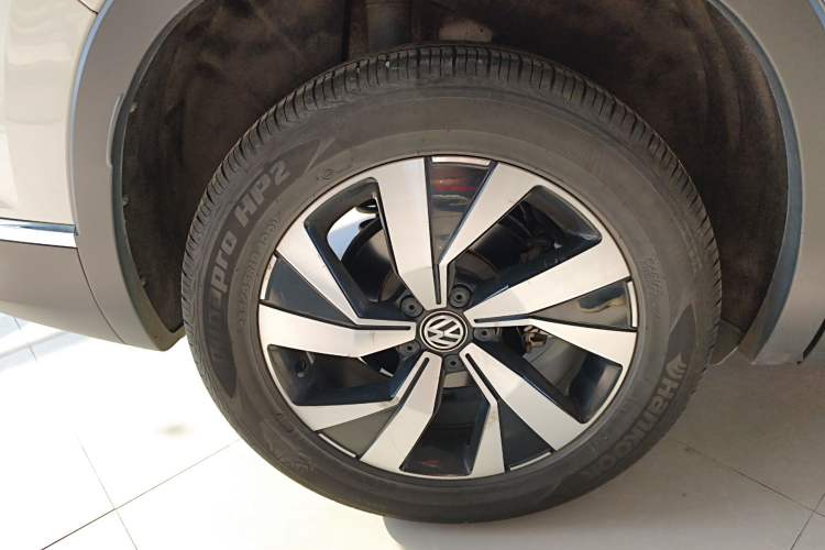 Used Volkswagen Tayron 2020 330TSI Two-Wheel Drive Luxury Smart Connectivity Version Exterior 8