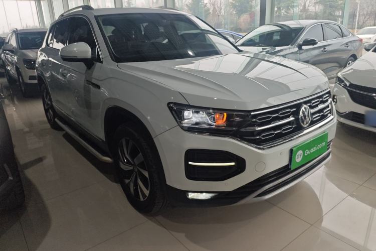 Used Volkswagen Tayron 2020 330TSI Two-Wheel Drive Luxury Smart Connectivity Version Front Right 45 Deg