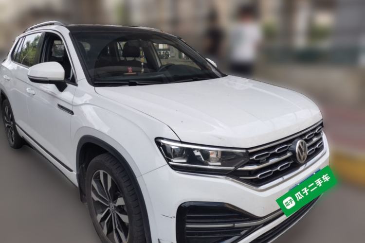 Used Volkswagen Tayron 2020 380TSI All-Wheel Drive R-Line Connected Version Front Right 45 Deg