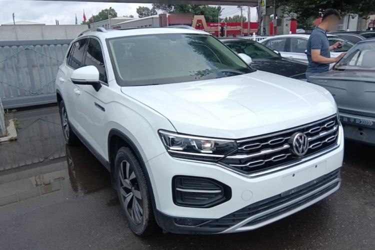 Used Volkswagen Tayron 2020 330TSI Two-Wheel Drive Luxury Smart Connectivity Version Front Right 45 Deg