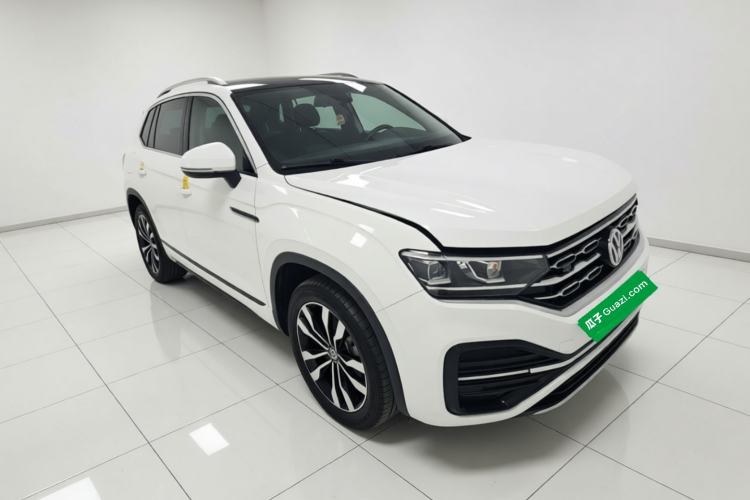 Used Volkswagen Tayron 2020 380TSI All-Wheel Drive R-Line Connected Version Front Right 45 Deg