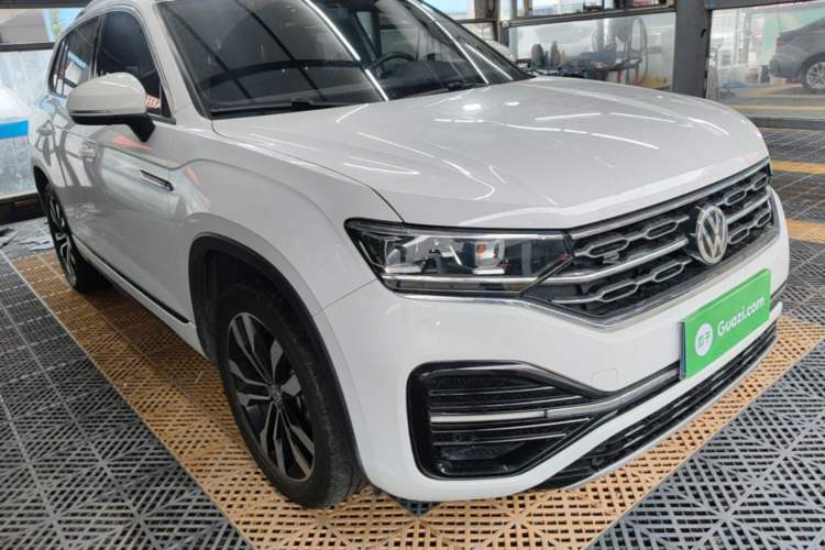 Used Volkswagen Tayron 2020 380TSI All-Wheel Drive R-Line Connected Version Front Right 45 Deg