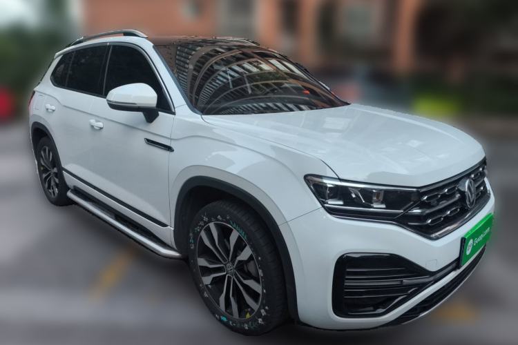 Used Volkswagen Tayron 2020 380TSI All-Wheel Drive R-Line Connected Version Front Right 45 Deg