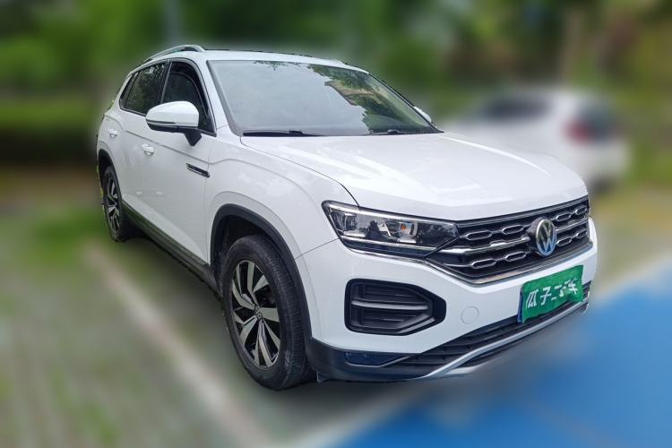 Used Volkswagen Tayron 2020 280TSI Two-Wheel Drive Luxury Connect Edition Front Right 45 Deg