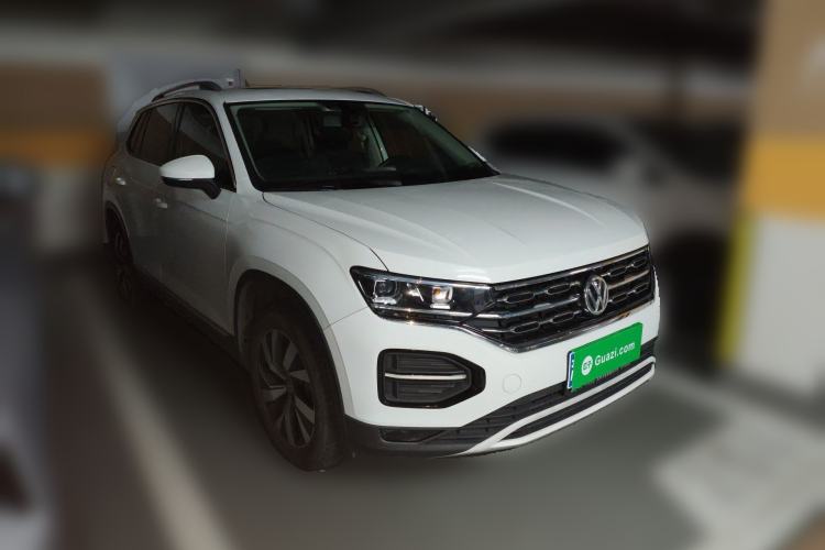 Used Volkswagen Tayron 2020 330TSI Two-Wheel Drive Luxury Smart Connectivity Version Front Right 45 Deg
