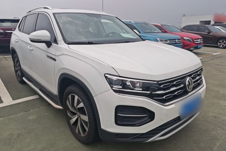 Used Volkswagen Tayron 2020 330TSI Two-Wheel Drive Luxury Smart Connectivity Version Front Right 45 Deg