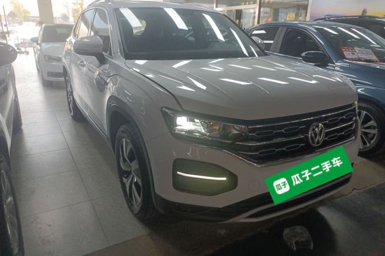 Used Volkswagen Tayron 2020 280TSI Two-Wheel Drive Luxury Connect Edition Front Right 45 Deg