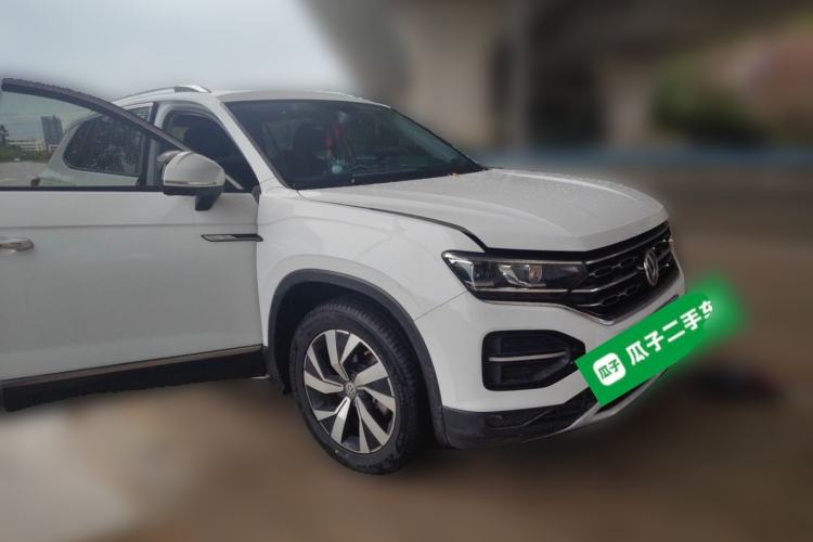 Used Volkswagen Tayron 2020 330TSI Two-Wheel Drive Luxury Smart Connectivity Version Front Right 45 Deg