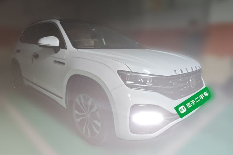 Used Volkswagen Tayron 2020 380TSI All-Wheel Drive R-Line Connected Version Front Right 45 Deg