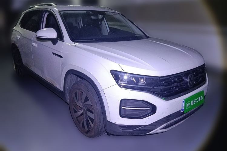 Used Volkswagen Tayron 2020 330TSI Two-Wheel Drive Luxury Smart Connectivity Version Front Right 45 Deg