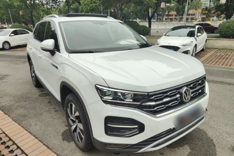 Used Volkswagen Tayron 2020 330TSI Two-Wheel Drive Luxury Smart Connectivity Version Front Right 45 Deg