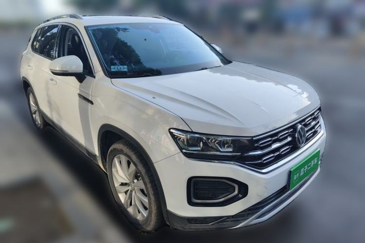 Used Volkswagen Tayron 2020 330TSI Two-Wheel Drive Luxury Connected Pro Edition Front Right 45 Deg