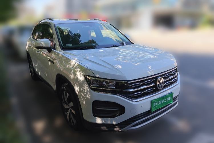 Used Volkswagen Tayron 2020 330TSI Two-Wheel Drive Luxury Smart Connectivity Version Front Right 45 Deg