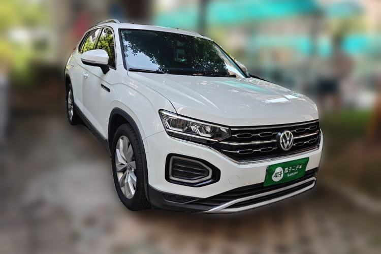 Used Volkswagen Tayron 2020 330TSI Two-Wheel Drive Luxury Connected Pro Edition Front Right 45 Deg