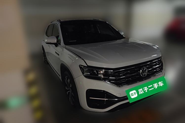 Used Volkswagen Tayron 2020 380TSI All-Wheel Drive R-Line Connected Version Front Right 45 Deg