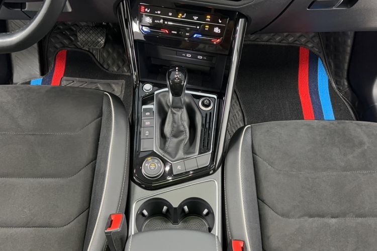 Used Volkswagen Tayron 2020 380TSI Four-Wheel Drive Luxury Connect Pro Edition Gear Lever
