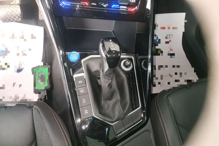 Used Volkswagen Tayron 2020 330TSI Two-Wheel Drive Luxury Smart Connectivity Version Gear Lever