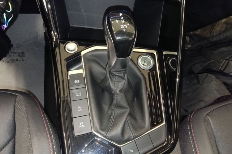 Used Volkswagen Tayron 2020 330TSI Two-Wheel Drive Luxury Smart Connectivity Version Gear Lever