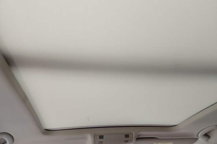 Used Volkswagen Tayron 2020 280TSI Two-Wheel Drive Luxury Connect Edition Headliner